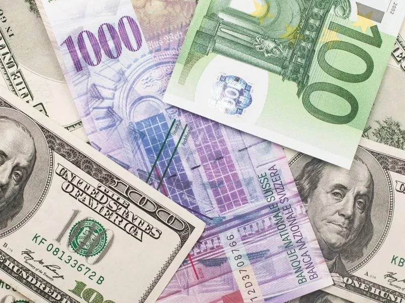 Dolar czy euro – w co lepiej inwestować w 2026 roku?