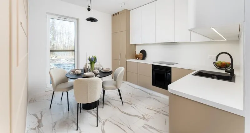 Jak upewnić się, czy wynajmujący płaci podatek? Praktyczny przewodnik dla najemców