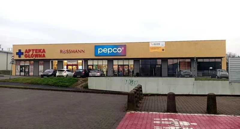 Jak wygląda codzienność pracowników w elektromarkecie?