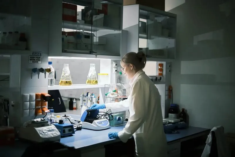 Jakie są wynagrodzenia inżynierów biomedycznych w 2023 roku?