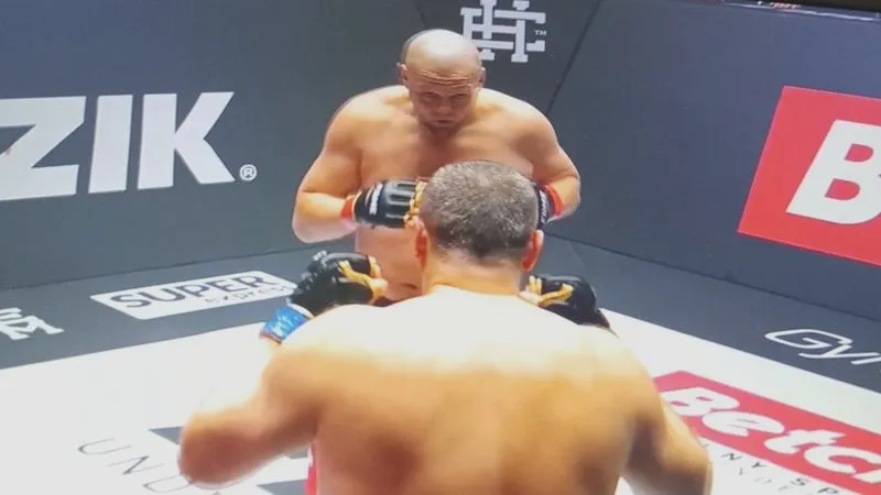 Jakie są zarobki w Fame MMA? Dowiedz się, ile możesz na tym zarobić!