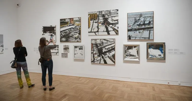 Wynagrodzenie pracowników galerii sztuki