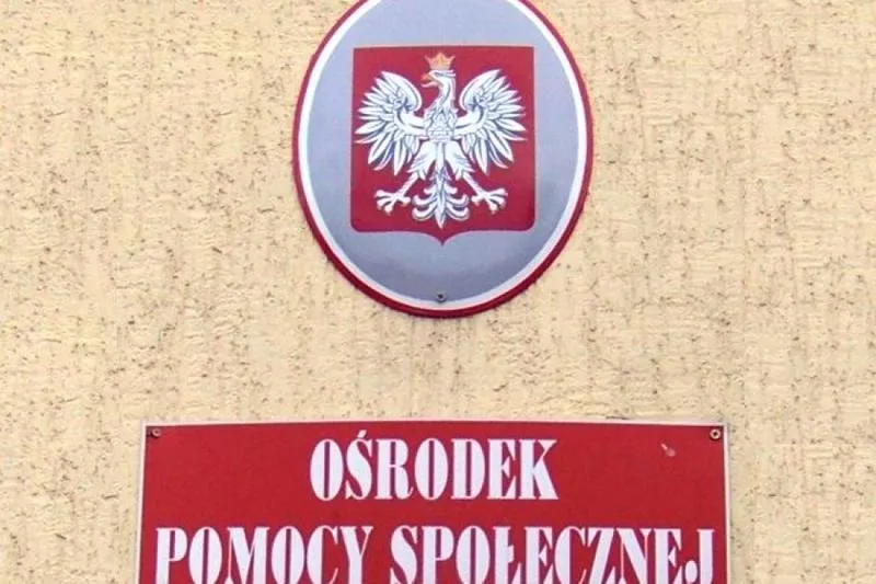 Zarobki opiekunek społecznych